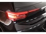 Volkswagen ID.3 First Max 204pk 58 kWh Trekhaak Panoramadak Matrix LED Camera Stoelverwarming Navigatie