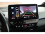 Volkswagen ID.3 First Max 204pk 58 kWh Trekhaak Panoramadak Matrix LED Camera Stoelverwarming Navigatie