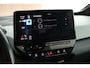 Volkswagen ID.3 First Max 204pk 58 kWh Trekhaak Panoramadak Matrix LED Camera Stoelverwarming Navigatie