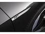 Volkswagen ID.3 First Max 204pk 58 kWh Trekhaak Panoramadak Matrix LED Camera Stoelverwarming Navigatie