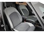 Volkswagen ID.3 First Max 204pk 58 kWh Trekhaak Panoramadak Matrix LED Camera Stoelverwarming Navigatie