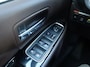 Mitsubishi Outlander 2.0 PHEV instyle+ | Facelift model | Schuif/-kanteldak | Leder | PDC +360 camera | Stoel/-Stuurverwarming | Trekhaak |