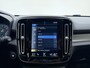 Volvo XC40 T3 163pk Automaat R-Design / Adapt. Cruise / BLIS / Nubuck / Stoel + Stuurw. Verwarming / Elektr. Trekhaak / PDC + Camera / 18'' / Elektr. Achterklep /