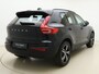Volvo XC40 T3 163pk Automaat R-Design / Adapt. Cruise / BLIS / Nubuck / Stoel + Stuurw. Verwarming / Elektr. Trekhaak / PDC + Camera / 18'' / Elektr. Achterklep /