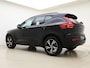 Volvo XC40 T3 163pk Automaat R-Design / Adapt. Cruise / BLIS / Nubuck / Stoel + Stuurw. Verwarming / Elektr. Trekhaak / PDC + Camera / 18'' / Elektr. Achterklep /