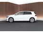 Volkswagen E-Golf E-DITION 136pk Virtual Cockpit Stoelverwarming Voorruitverwarming LED