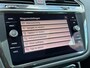 Volkswagen Tiguan 2.0 TSI 180pk 4Motion DSG 3x R-line | Pano | Trekhaak | ACC | HUD | Stoelverwarming | BLIS | 20 Inch |