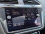 Volkswagen Tiguan 2.0 TSI 180pk 4Motion DSG 3x R-line | Pano | Trekhaak | ACC | HUD | Stoelverwarming | BLIS | 20 Inch |