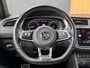 Volkswagen Tiguan 2.0 TSI 180pk 4Motion DSG 3x R-line | Pano | Trekhaak | ACC | HUD | Stoelverwarming | BLIS | 20 Inch |