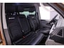 Volkswagen Transporter T6.1 2.0 TDI 150pk DSG L2 Bulli Dubbele Cabine | Leder | 2x Schuifdeur | Adaptieve Cruise Control | 6-persoons | Apple Carplay / Android Auto | Trekhaak | Camera | Navigatie |