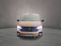 Volkswagen Transporter T6.1 2.0 TDI 150pk DSG L2 Bulli Dubbele Cabine | Leder | 2x Schuifdeur | Adaptieve Cruise Control | 6-persoons | Apple Carplay / Android Auto | Trekhaak | Camera | Navigatie |