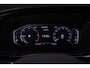 Volkswagen Transporter T6.1 2.0 TDI 150pk DSG L2 Bulli Dubbele Cabine | Leder | 2x Schuifdeur | Adaptieve Cruise Control | 6-persoons | Apple Carplay / Android Auto | Trekhaak | Camera | Navigatie |
