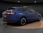 Volkswagen Passat Variant 1.5 272PK eHybrid R-Line | Pano Dak | Trekhaak | 360 Camera | Head-up Display | Harman Kardon | Side Assist | ACC | Stuur-/Stoelverwarming V+A | Elek. Stoelen | Elek. Achterklep | 18'' |