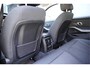 BMW 3-Serie Touring 318i Business Edition BJ2021 Lmv 17" | Led V+A | Pdc | Elek. trekhaak | Elek. achterklep | Navi | Virtual cockpit | Climate control | Cruise control | Verwarmde voorstoelen | Getint glas