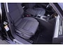 Volkswagen Passat Variant 1.5 TSI Business Virtual-cockpit Trekhaak wegklapbaar led-verlichting Navi Clima Apple Carplay Camera ACC NAP PDC v+a IQ-drive lendesteun bestuurdersstoel DAB-ontvangst achterklep electrisch bedienbaar