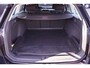 Volkswagen Passat Variant 1.5 TSI Business Virtual-cockpit Trekhaak wegklapbaar led-verlichting Navi Clima Apple Carplay Camera ACC NAP PDC v+a IQ-drive lendesteun bestuurdersstoel DAB-ontvangst achterklep electrisch bedienbaar