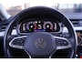 Volkswagen Passat Variant 1.5 TSI Business Virtual-cockpit Trekhaak wegklapbaar led-verlichting Navi Clima Apple Carplay Camera ACC NAP PDC v+a IQ-drive lendesteun bestuurdersstoel DAB-ontvangst achterklep electrisch bedienbaar