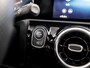 Mercedes-Benz A-klasse 180 AMG Sport Automaat (PANORAMADAK, GROOT NAVI, LEDER/ALCANTARA, CAMERA, STOELVERWARMING, SPORTSTOELEN, NIEUWE APK, LANE ASSIST, NIEUWSTAAT)