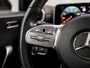 Mercedes-Benz A-klasse 180 AMG Sport Automaat (PANORAMADAK, GROOT NAVI, LEDER/ALCANTARA, CAMERA, STOELVERWARMING, SPORTSTOELEN, NIEUWE APK, LANE ASSIST, NIEUWSTAAT)