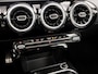 Mercedes-Benz A-klasse 180 AMG Sport Automaat (PANORAMADAK, GROOT NAVI, LEDER/ALCANTARA, CAMERA, STOELVERWARMING, SPORTSTOELEN, NIEUWE APK, LANE ASSIST, NIEUWSTAAT)