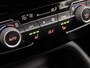 BMW X1 xDrive25e High Executive 221Pk Automaat (GROOT NAVI, CLIMATE, STOELVERWARMING, GETINT GLAS, SPORTSTOELEN, CAMERA, ELEK ACHTERKLEP, NIEUWE APK, NIEUWSTAAT)