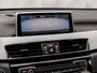 BMW X1 xDrive25e High Executive 221Pk Automaat (GROOT NAVI, CLIMATE, STOELVERWARMING, GETINT GLAS, SPORTSTOELEN, CAMERA, ELEK ACHTERKLEP, NIEUWE APK, NIEUWSTAAT)