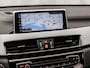 BMW X1 xDrive25e High Executive 221Pk Automaat (GROOT NAVI, CLIMATE, STOELVERWARMING, GETINT GLAS, SPORTSTOELEN, CAMERA, ELEK ACHTERKLEP, NIEUWE APK, NIEUWSTAAT)