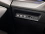 Peugeot 408 1.6 HYbrid 225 EAT8 GT 225Pk Automaat (APPLE CARPLAY, GROOT NAVI, 360 CAMERA, LEDER/ALCANTARA, SPORTSTOELEN, ADAPTIVE CRUISE, GETINT GLAS, NIEUWSTAAT)