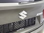 Suzuki Ignis 1.2 Smart Hybrid Style | Keyless Entry/start | LED Verlichting | Cruise Control Adaptive | Stoelverwarming | Climate control | Navigatie | Apple CarPlay/Android auto | Achteruitrijcamera | DAB |