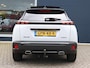 Peugeot 2008 145pk Hybrid GT 1ste eigenaar | Trekhaak | Glazen dak | Dodehoekdetectie | Camera | Navigatie