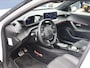 Peugeot 2008 145pk Hybrid GT 1ste eigenaar | Trekhaak | Glazen dak | Dodehoekdetectie | Camera | Navigatie