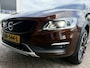 Volvo V60 Cross Country T5 245PK Summum| Opendak| Trekhaak| Adap.Cruise| Camera| Leder