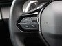 Peugeot 208 1.2 Hybrid 145 e-DCS6 GT DEMO | Camera | Parkeersensoren V+A | Sportstoelen | Cruiste Control Adaptief | Apple Carplay & Android Auto | 17" LMV