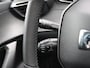 Peugeot 2008 1.2 PureTech 100 Allure 1ste Eigenaar | Parkeersensoren V+A | Climate Control | Navigatie | 17" LMV