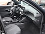 Peugeot 2008 1.2 PureTech 100 Allure 1ste Eigenaar | Parkeersensoren V+A | Climate Control | Navigatie | 17" LMV