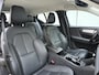 Volvo XC40 T4 211pk R-Design Expr. / Adapt. Cruise / Leder / BLIS / Stoel + Stuurw. Verwarming / PDC + Camera / DAB / Apple CarPlay / Elektr. Achterklep / Noodreservewiel / Keyless / 18'' /