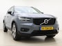 Volvo XC40 T4 211pk R-Design Expr. / Adapt. Cruise / Leder / BLIS / Stoel + Stuurw. Verwarming / PDC + Camera / DAB / Apple CarPlay / Elektr. Achterklep / Noodreservewiel / Keyless / 18'' /