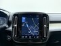 Volvo XC40 T4 211pk R-Design Expr. / Adapt. Cruise / Leder / BLIS / Stoel + Stuurw. Verwarming / PDC + Camera / DAB / Apple CarPlay / Elektr. Achterklep / Noodreservewiel / Keyless / 18'' /