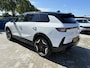 Opel Grandland Electric Ultimate AWD 73 kWh | DEMO | ECC | Panorama dak | Navigatie | Leder | AGR | Matrix-LED | Camera | Winter Pakket | 20" LM-Velgen |