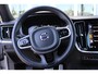 Volvo V60 B4 197 PK Automaat R-Design | Schuif/Kantel Dak | Leder Sportstoelen | H & K | Trekhaak | Stoel/stuur verw. | BLIS |
