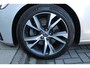 Volvo V60 B4 197 PK Automaat R-Design | Schuif/Kantel Dak | Leder Sportstoelen | H & K | Trekhaak | Stoel/stuur verw. | BLIS |