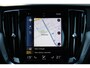 Volvo V60 B4 197 PK Automaat R-Design | Schuif/Kantel Dak | Leder Sportstoelen | H & K | Trekhaak | Stoel/stuur verw. | BLIS |
