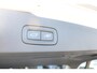Volvo V60 B4 197 PK Automaat R-Design | Schuif/Kantel Dak | Leder Sportstoelen | H & K | Trekhaak | Stoel/stuur verw. | BLIS |
