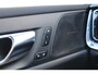 Volvo V60 B4 197 PK Automaat R-Design | Schuif/Kantel Dak | Leder Sportstoelen | H & K | Trekhaak | Stoel/stuur verw. | BLIS |