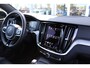 Volvo V60 B4 197 PK Automaat R-Design | Schuif/Kantel Dak | Leder Sportstoelen | H & K | Trekhaak | Stoel/stuur verw. | BLIS |