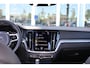 Volvo V60 B4 197 PK Automaat R-Design | Schuif/Kantel Dak | Leder Sportstoelen | H & K | Trekhaak | Stoel/stuur verw. | BLIS |
