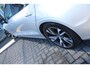 Volvo V60 B4 197 PK Automaat R-Design | Schuif/Kantel Dak | Leder Sportstoelen | H & K | Trekhaak | Stoel/stuur verw. | BLIS |