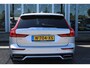 Volvo V60 B4 197 PK Automaat R-Design | Schuif/Kantel Dak | Leder Sportstoelen | H & K | Trekhaak | Stoel/stuur verw. | BLIS |