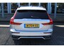 Volvo V60 B4 197 PK Automaat R-Design | Schuif/Kantel Dak | Leder Sportstoelen | H & K | Trekhaak | Stoel/stuur verw. | BLIS |