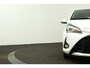 Toyota Yaris 1.5 Hybrid Design Sport | Cruise Control | Airco | Achteruitrijcamera | Lichtmetalen velgen |